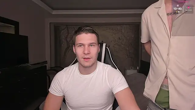 Snapshot of miraacle chatting on 01-14-25, 07:00 miraacle online show from 01-14-25, 07:00