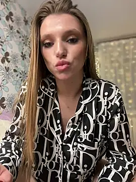 Snapshot of adel_secret chatting on 02-01-25, 09:51 adel secret online show from 02-01-25, 09:51