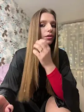 Snapshot of adel_secret chatting on 02-13-25, 10:43 adel secret online show from 02-13-25, 10:43