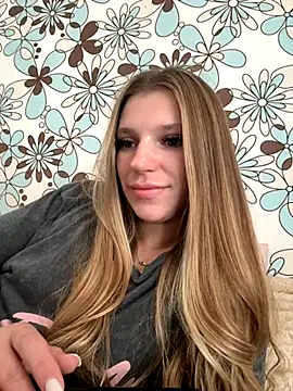 Snapshot of adel_secret chatting on 09-25-25, 10:52 adel secret online show from 09-25-25, 10:52