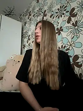 Snapshot of adel_secret chatting on 10-14-25, 12:17 adel secret online show from 10-14-25, 12:17