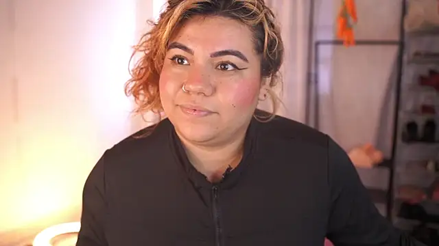 Samanta cutee online show from 06-06-26, 04:12