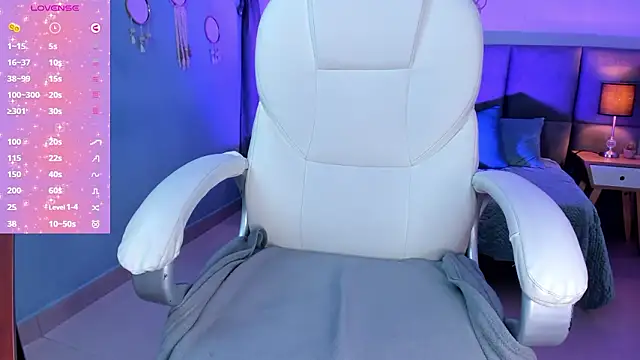 Snapshot of Lissy__Dream chatting on 02-06-26, 04:28 Lissy Dream online show from 02-06-26, 04:28