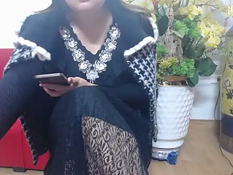 Snapshot of Nanaly_Sweet chatting on 02-07-25, 01:15 Nanaly Sweet online show from 02-07-25, 01:15