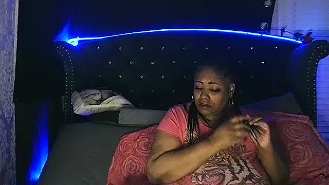 msyvette1970xh online show from 01-16-25, 03:45