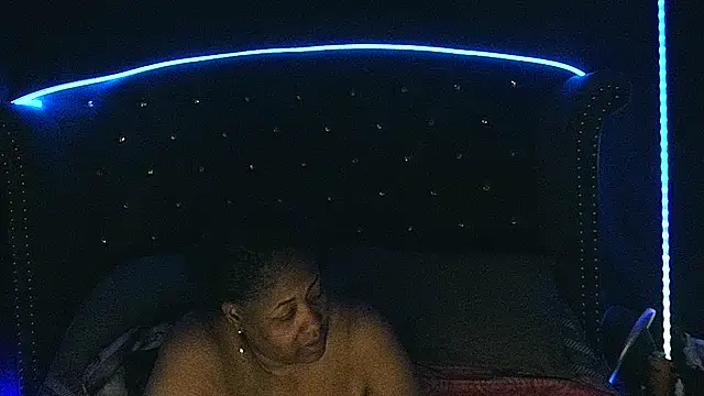 msyvette1970xh online show from 02-01-25, 02:47