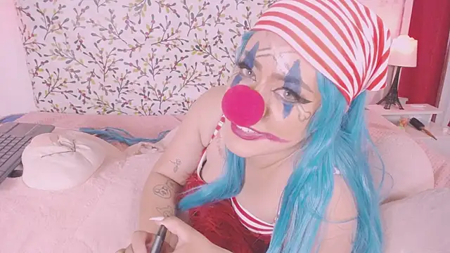  niiky online show from 01-08-25, 03:17