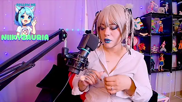  niiky online show from 11-07-25, 10:26