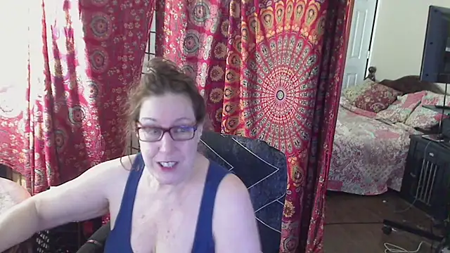 Ireallysquirt online show from 01-09-26, 04:04