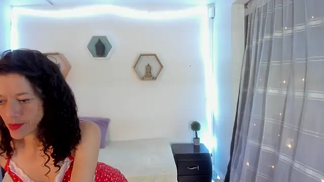 Snapshot of Paloma_victory chatting on 12-03-24, 08:28 Paloma victory online show from 12-03-24, 08:28