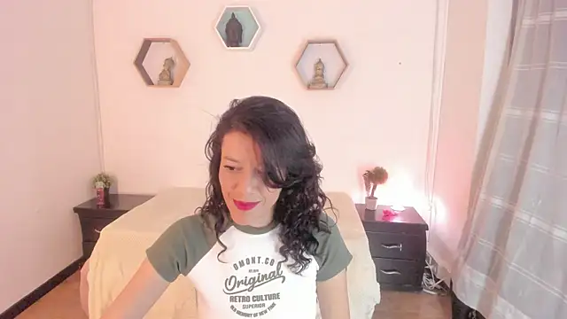 Snapshot of Paloma_victory chatting on 01-26-25, 09:18 Paloma victory online show from 01-26-25, 09:18