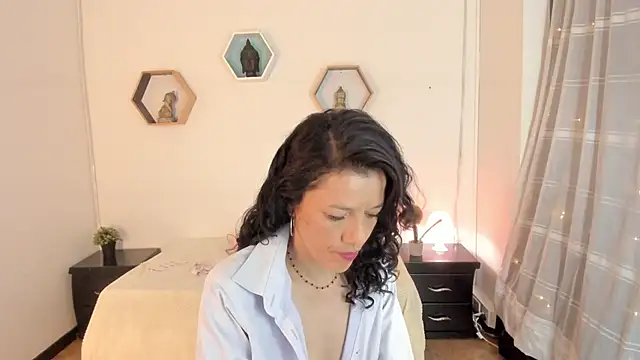 Snapshot of Paloma_victory chatting on 02-23-25, 06:01 Paloma victory online show from 02-23-25, 06:01