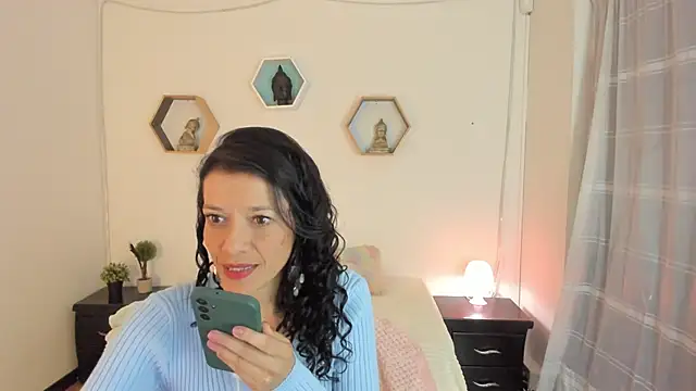 Snapshot of Paloma_victory chatting on 09-25-25, 08:56 Paloma victory online show from 09-25-25, 08:56