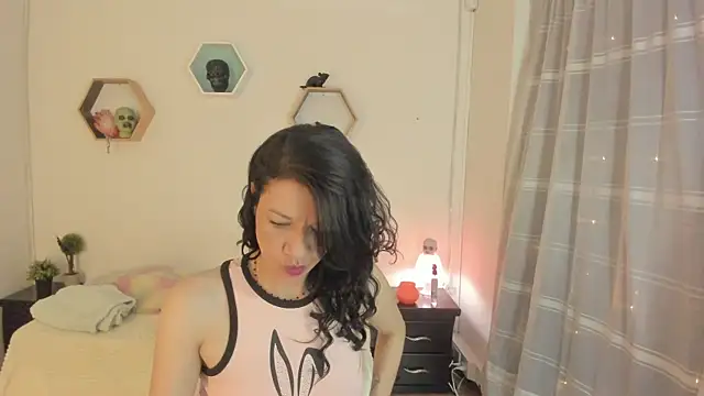 Snapshot of Paloma_victory chatting on 10-26-25, 07:09 Paloma victory online show from 10-26-25, 07:09