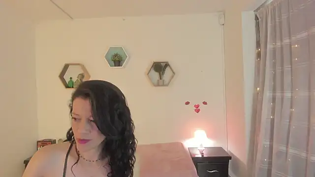 Snapshot of Paloma_victory chatting on 05-01-26, 03:16 Paloma victory online show from 05-01-26, 03:16