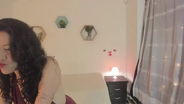 Snapshot of Paloma_victory chatting on 05-15-26, 09:00 Paloma victory online show from 05-15-26, 09:00