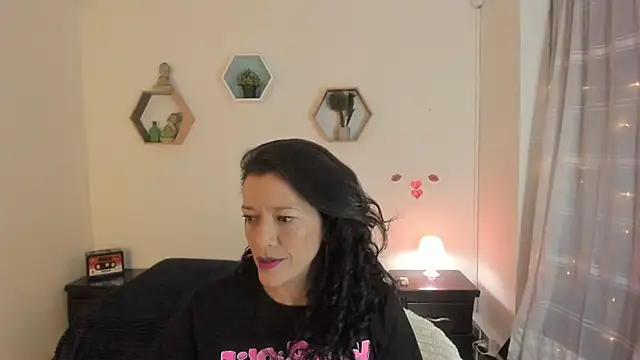 Snapshot of Paloma_victory chatting on 05-22-26, 08:25 Paloma victory online show from 05-22-26, 08:25