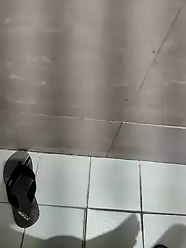 joejoe7 online show from 10-18-25, 01:41