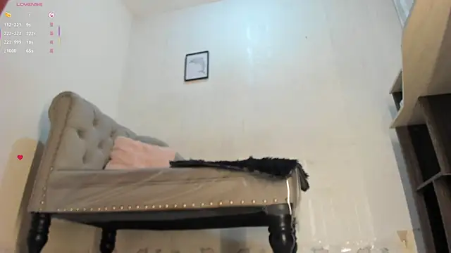 Snapshot of victoria_Christie chatting on 04-26-26, 10:46 victoria Christie online show from 04-26-26, 10:46