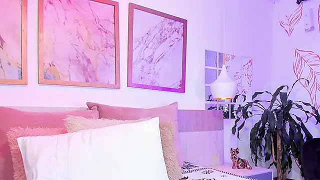 ValeryHart1 online show from 11-22-25, 01:32