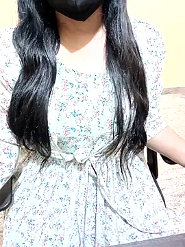 Snapshot of Nithya_05 chatting on 10-14-25, 05:03 Nithya 05 online show from 10-14-25, 05:03