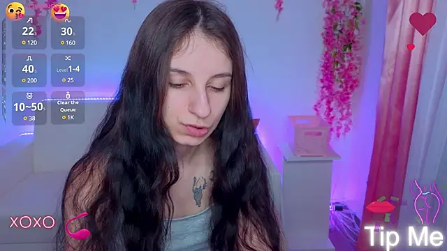 Snapshot of _Nika_Kik chatting on 02-06-25, 10:15 Nika Kik online show from 02-06-25, 10:15