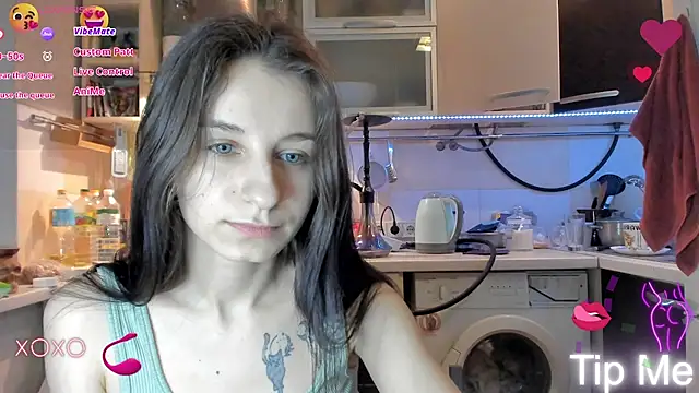 Snapshot of _Nika_Kik chatting on 03-03-25, 06:22 Nika Kik online show from 03-03-25, 06:22