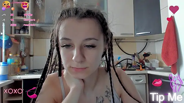 Snapshot of _Nika_Kik chatting on 03-13-25, 08:59 Nika Kik online show from 03-13-25, 08:59
