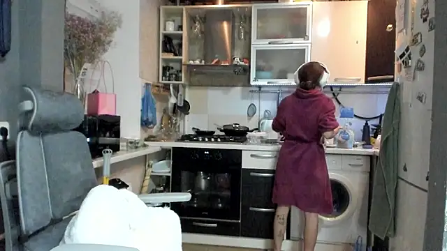 Snapshot of _Nika_Kik chatting on 09-28-25, 05:29 Nika Kik online show from 09-28-25, 05:29