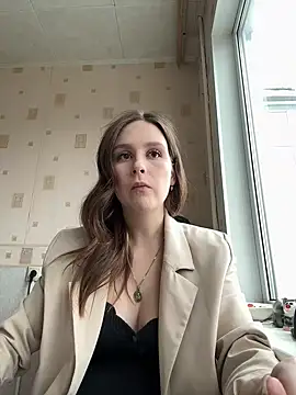 Snapshot of DakotaGercy chatting on 01-24-25, 10:21 DakotaGercy online show from 01-24-25, 10:21