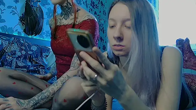 Snapshot of Littlespacemouse chatting on 01-14-25, 06:34 Littlespacemouse online show from 01-14-25, 06:34