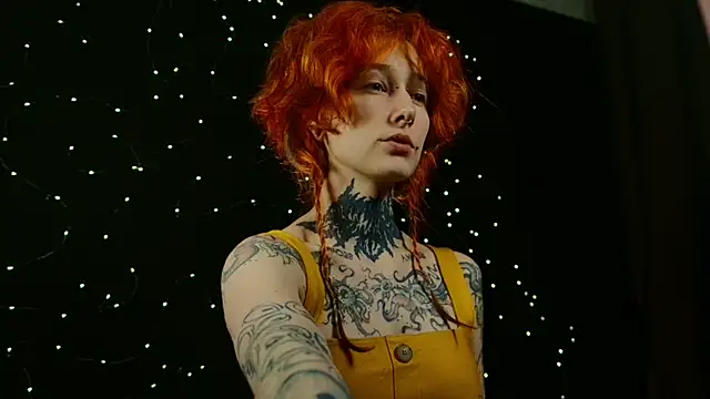 Snapshot of Littlespacemouse chatting on 03-19-25, 04:45 Littlespacemouse online show from 03-19-25, 04:45