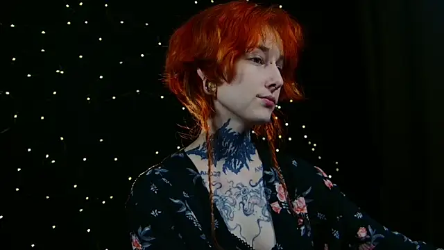 Snapshot of Littlespacemouse chatting on 03-20-25, 03:04 Littlespacemouse online show from 03-20-25, 03:04