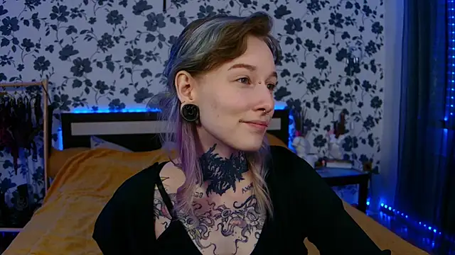 Littlespacemouse online show from 10-21-25, 06:08