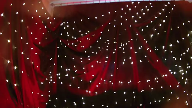 Snapshot of Littlespacemouse chatting on 11-11-25, 06:46 Littlespacemouse online show from 11-11-25, 06:46