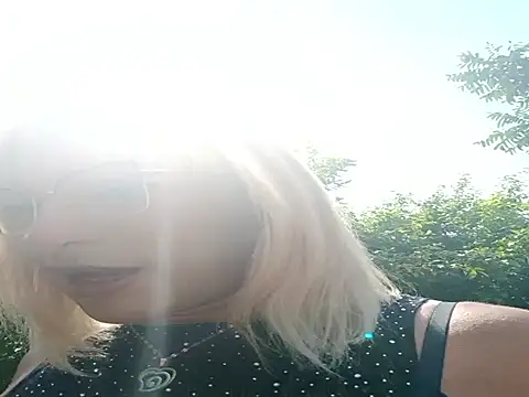 Candy-love87 online show from 10-31-25, 02:51