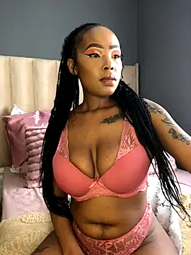 Snapshot of Nicole_Liam_ chatting on 10-11-25, 04:55 Nicole Liam online show from 10-11-25, 04:55