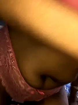 Snapshot of Nicole_Liam_ chatting on 10-26-25, 08:53 Nicole Liam online show from 10-26-25, 08:53