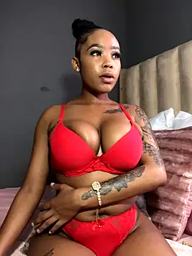 Snapshot of Nicole_Liam_ chatting on 11-20-25, 05:18 Nicole Liam online show from 11-20-25, 05:18