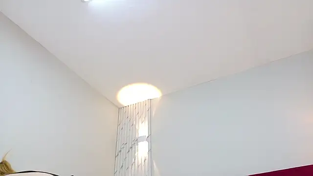 Emmaa Blonde online show from 10-10-25, 10:36