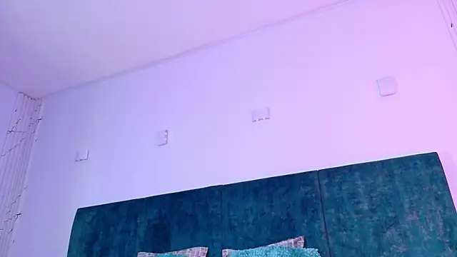 Emmaa Blonde online show from 05-25-26, 07:31