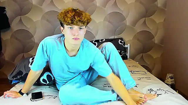 Snapshot of Ian_Flor chatting on 11-24-25, 12:49 Ian Flor online show from 11-24-25, 12:49