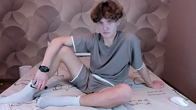 Snapshot of Ian_Flor chatting on 02-14-26, 02:58 Ian Flor online show from 02-14-26, 02:58