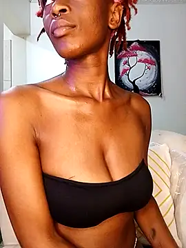 Ayrella02 online show from 11-26-25, 12:00