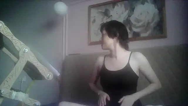 Snapshot of SunElizabeth chatting on 06-05-26, 01:34 SunElizabeth online show from 06-05-26, 01:34