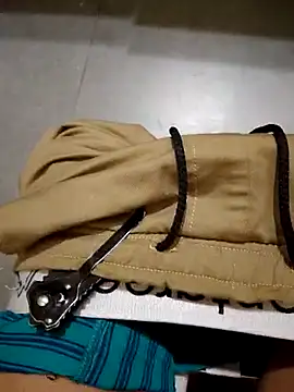 Snapshot of 008Alexan chatting on 01-07-25, 06:24 008Alexan online show from 01-07-25, 06:24