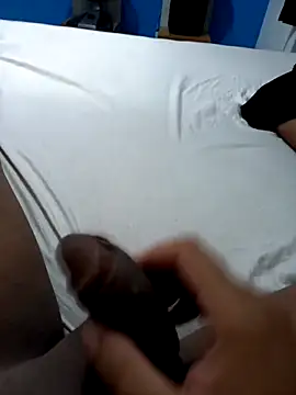 Seductiveblack online show from 02-04-25, 09:31