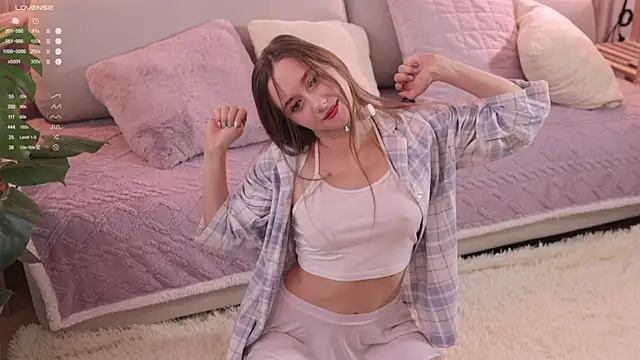 Snapshot of _Pretty_Doll_ chatting on 11-27-25, 09:33 Pretty Doll online show from 11-27-25, 09:33