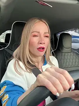 LavenderHot online show from 01-16-25, 03:23