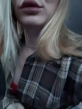 LavenderHot online show from 01-10-26, 02:46